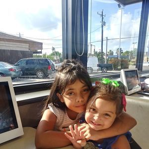 Meet your Posher, Adriana